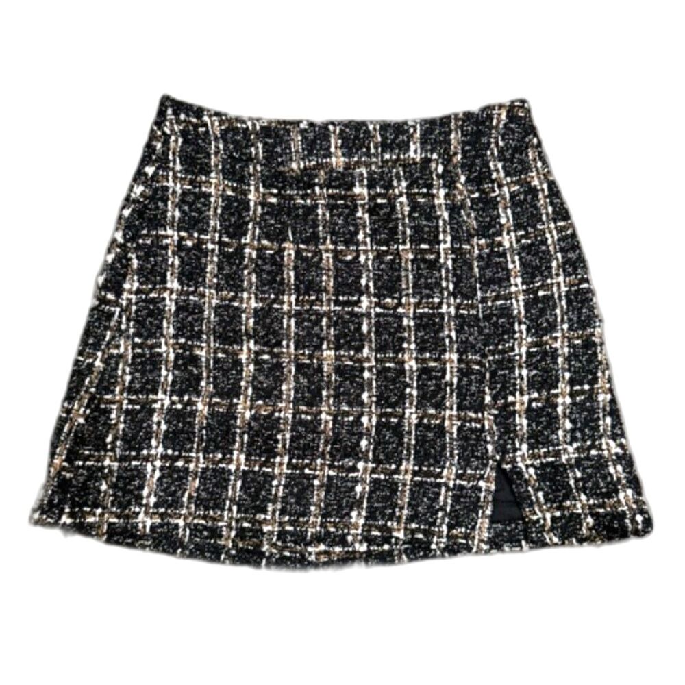 Francesca’s Tweed Mini Skirt Size S NWT Black White Plaid Blue Rain NWT